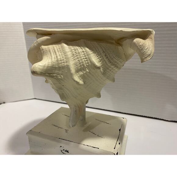 Conch Shell Votive Candle Holder, Coastal Living/ Beach Décor, Nautical, Shell - Picture 2 of 8